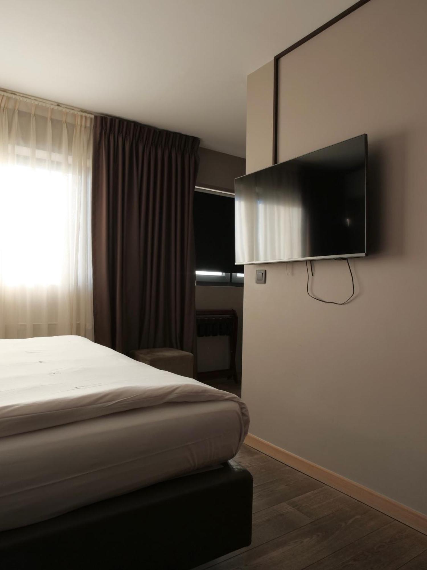 Skol L'Original Hotel Щрасен Екстериор снимка